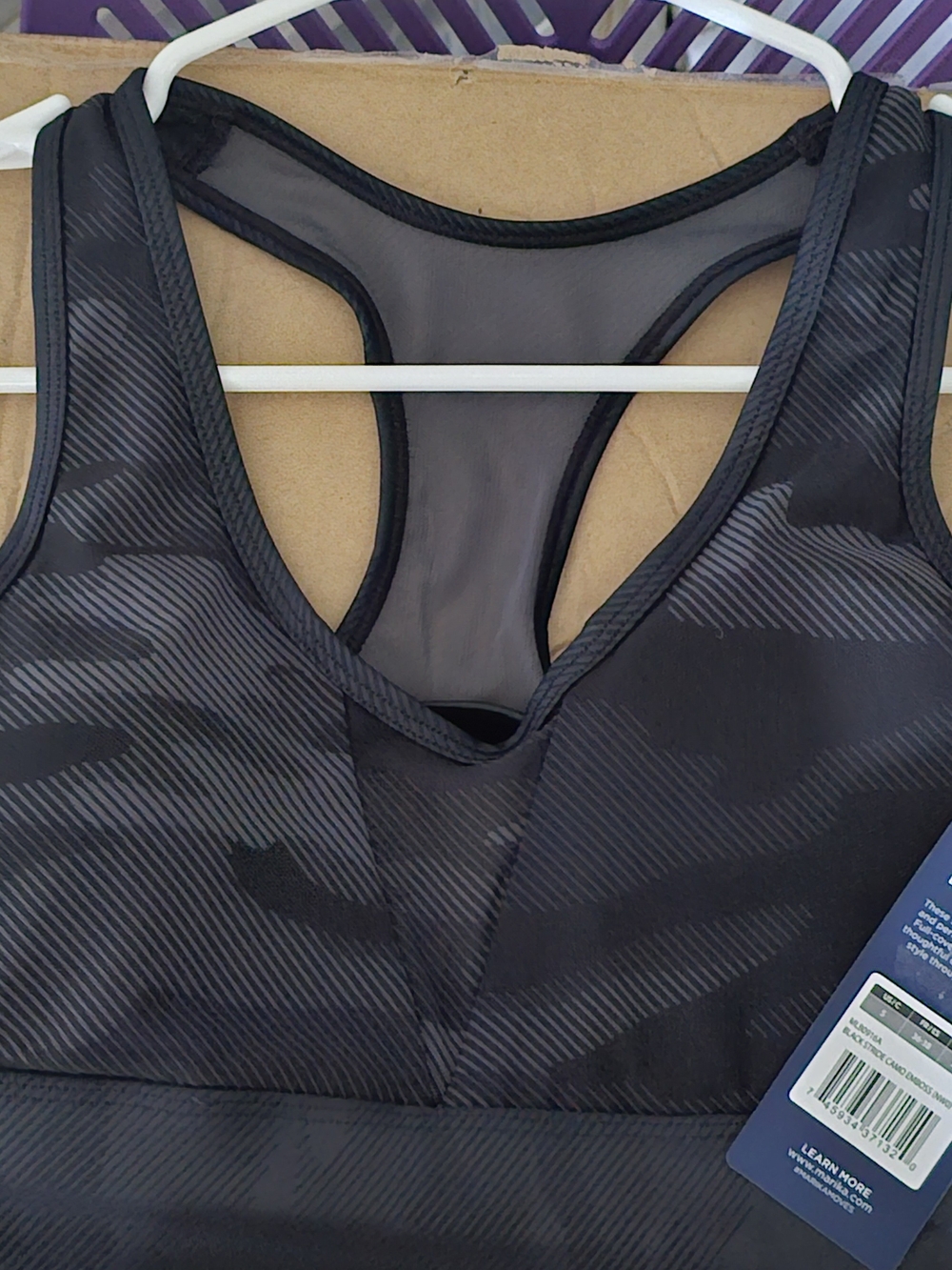 Women's Black Mesh-Back Sports Bra(135)